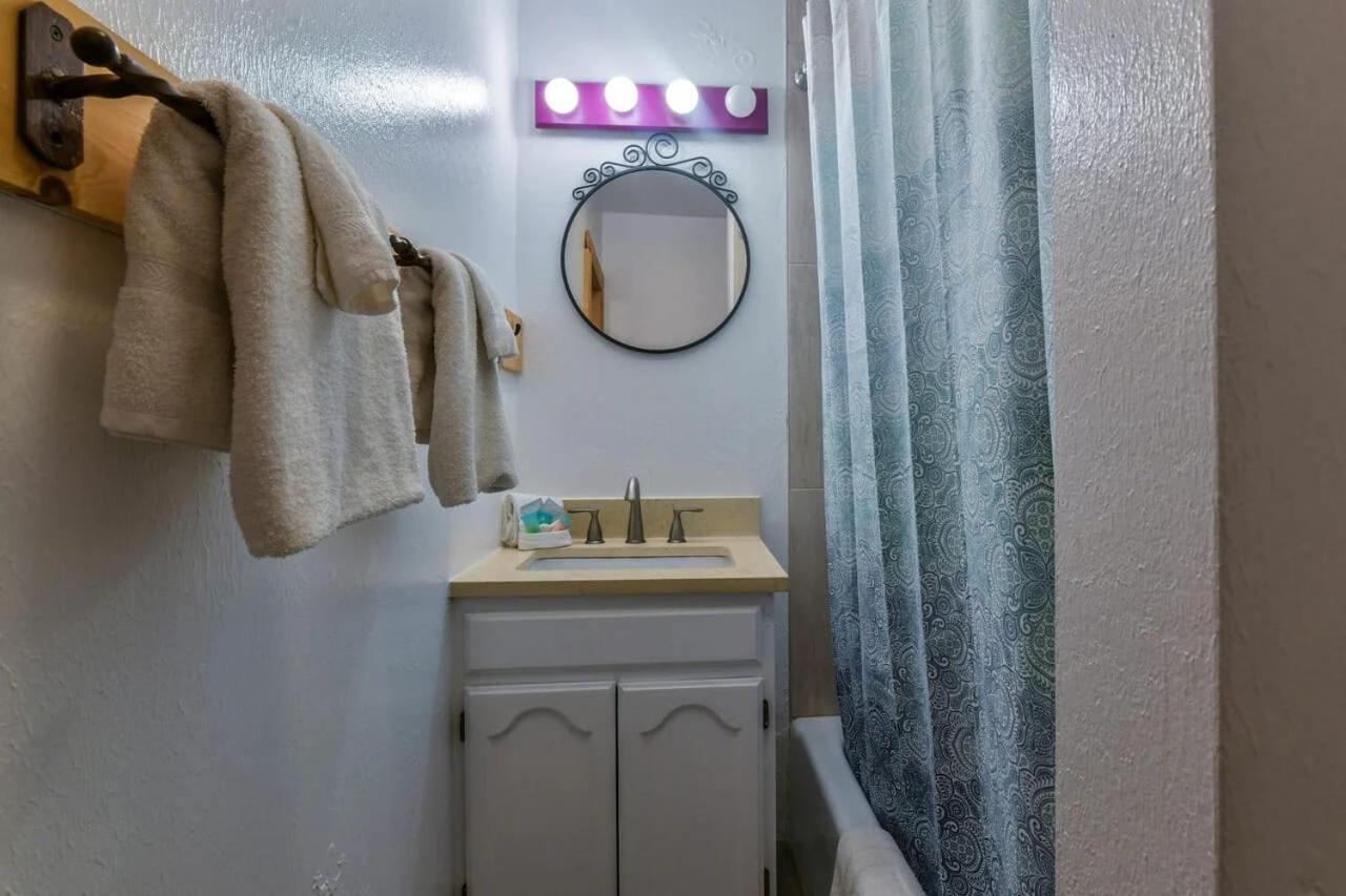 Charming 2 Bedroom Near Downtown - Rose Tree 1 Moab Exteriör bild