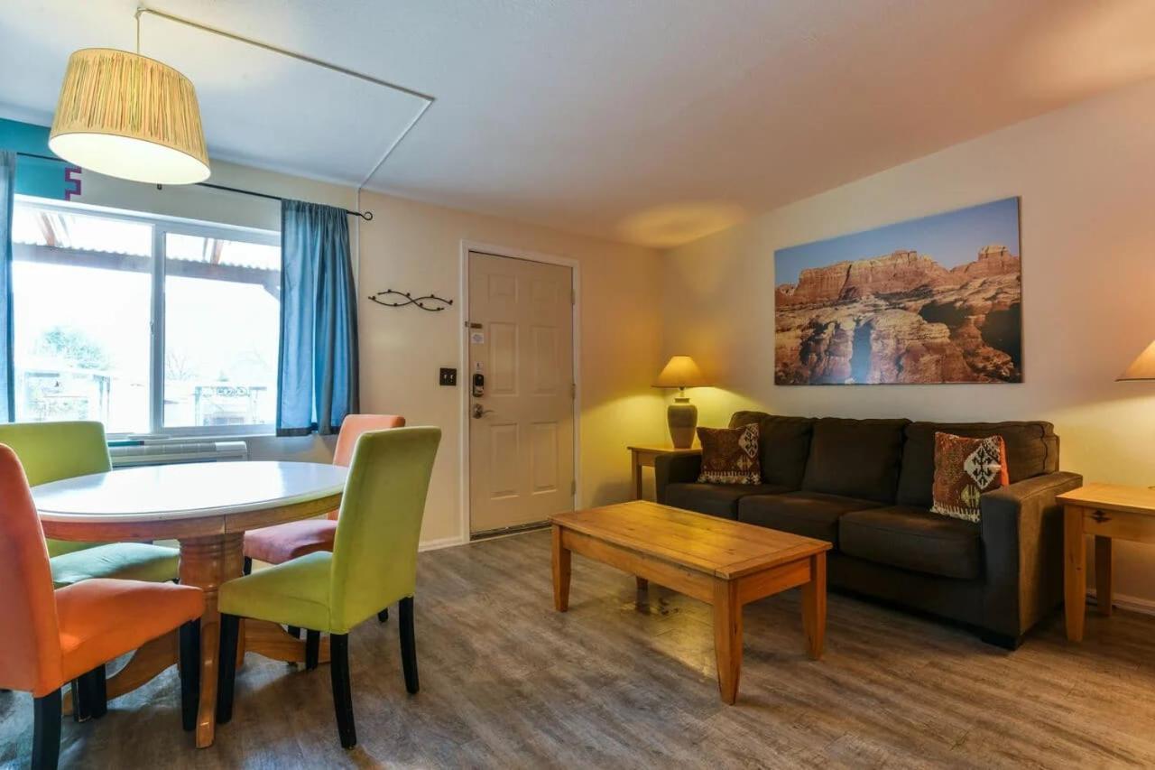 Charming 2 Bedroom Near Downtown - Rose Tree 1 Moab Exteriör bild